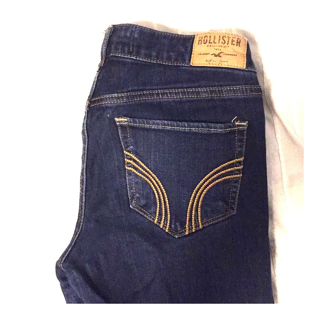 Size 5R Hollister Jeans
